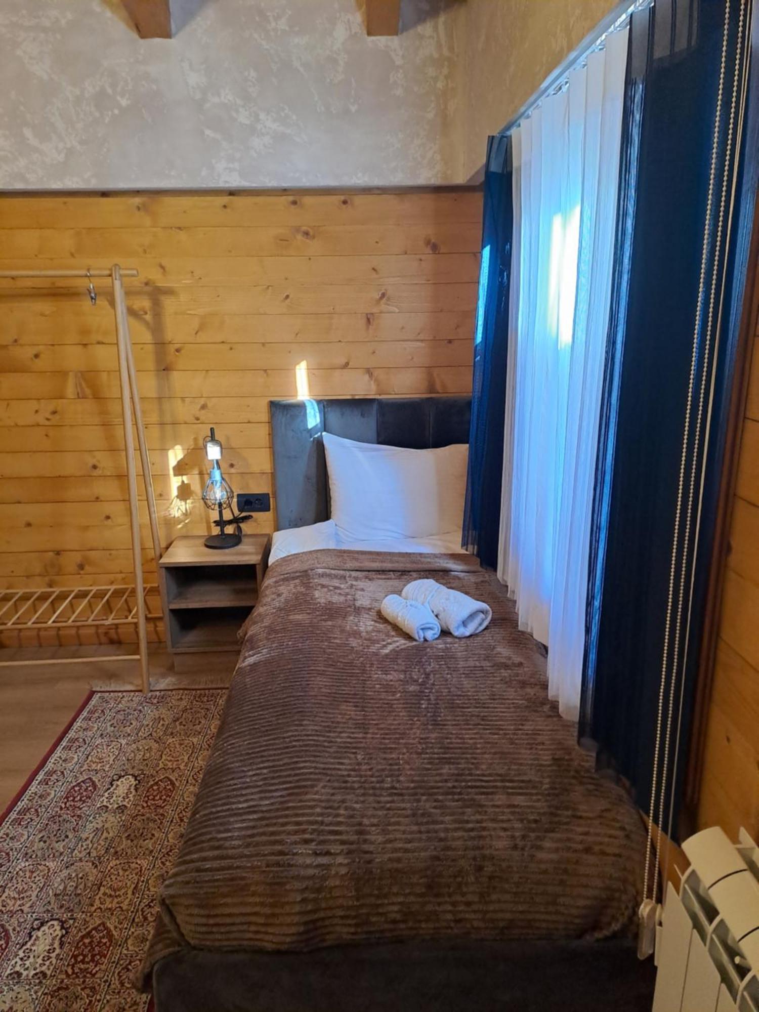 Rooms And Apartmants Mirovic Kolašin Exteriör bild